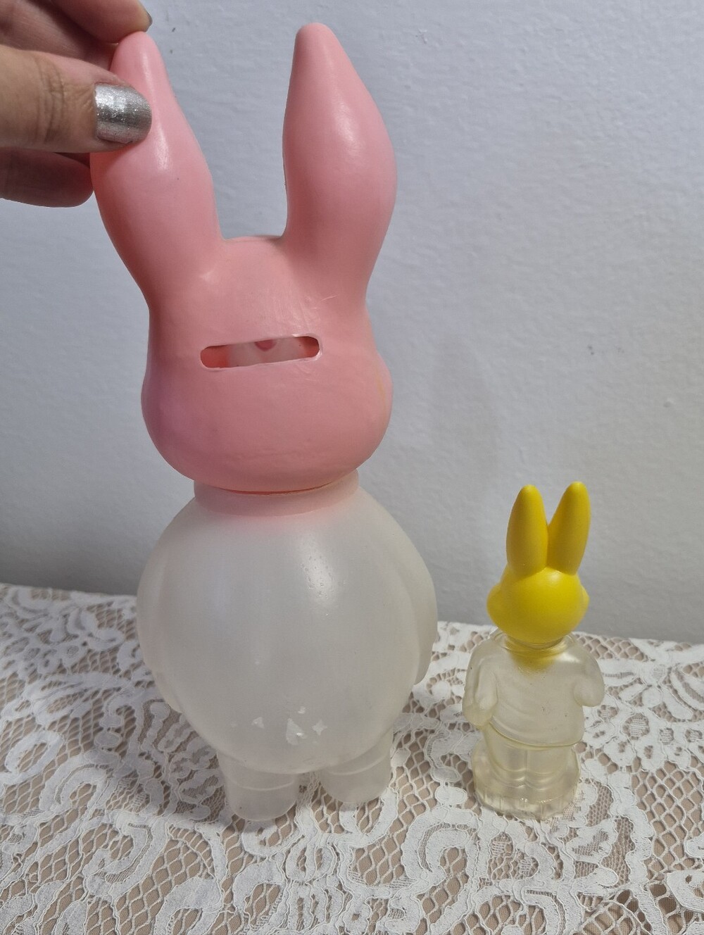 Vintage Rabbits - Picture 2 of 7